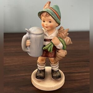Goebel Figurine, for father with Mug and Sack